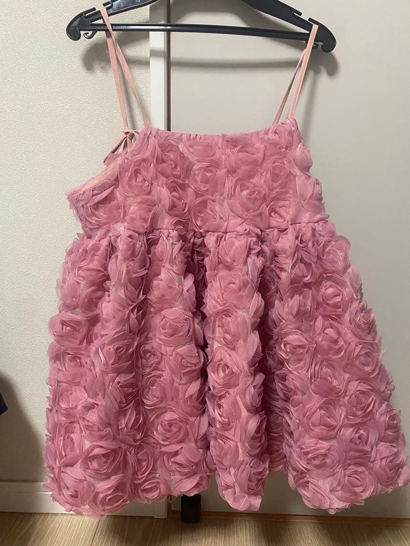 【美品】fitmoreローズモチーフキャミソールbibiy【最終値下げ】