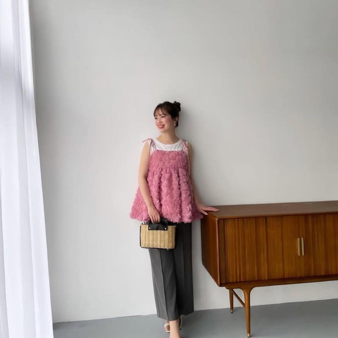 【美品】fitmoreローズモチーフキャミソールbibiy【最終値下げ】
