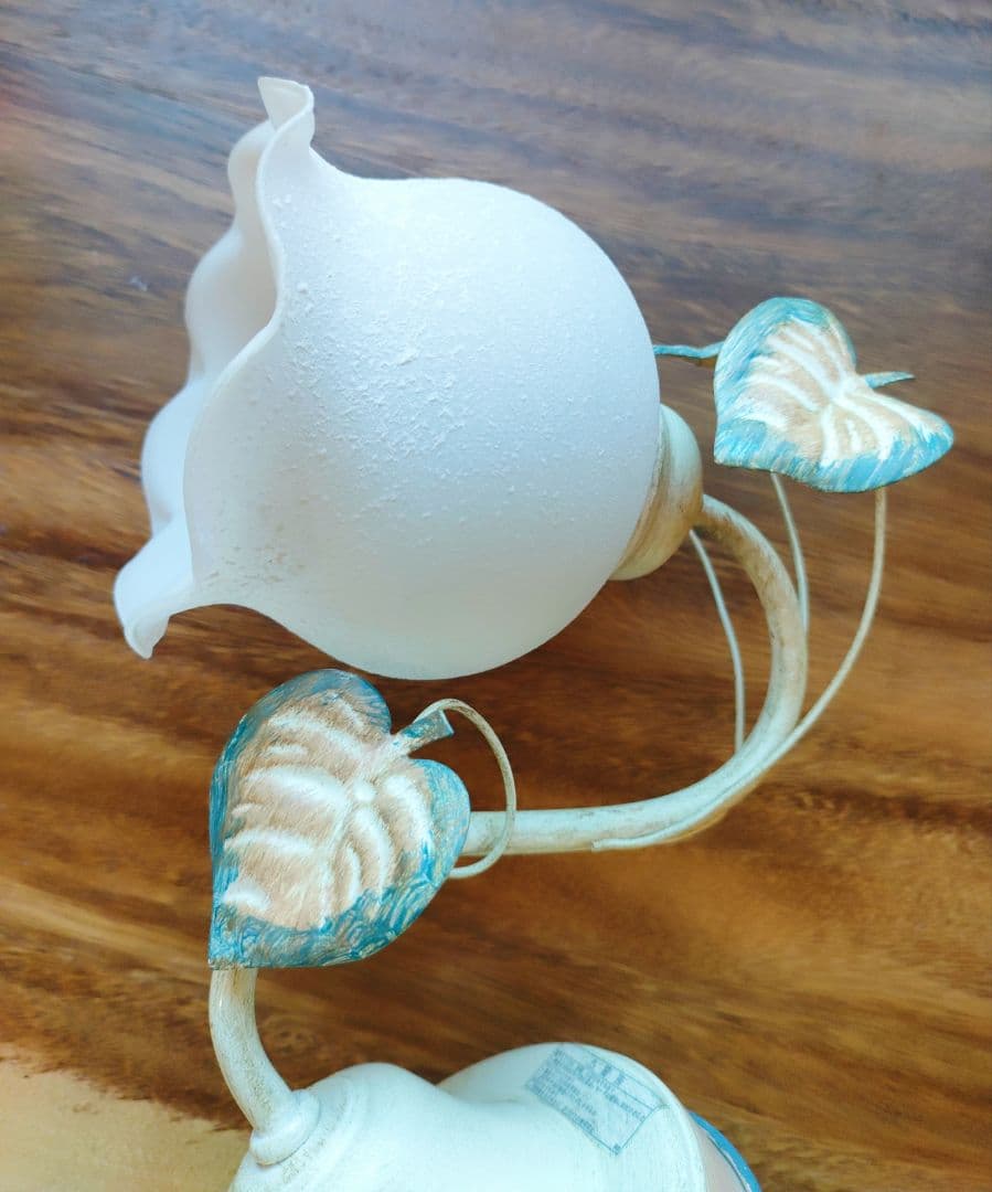 KOIZUMI照明　 壁付け花レトロランプ　カントリー調　照明器具