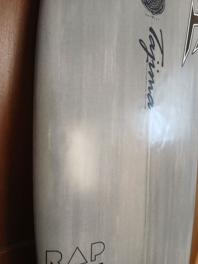 ジャスティスサーフボード RAPTOR II　tajima シェイプ