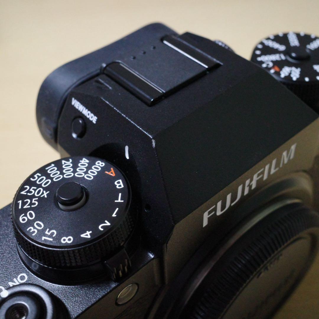 【美品】X-T4 本体　撮影回数2992回　ミラーレス一眼カメラ　オマケ付