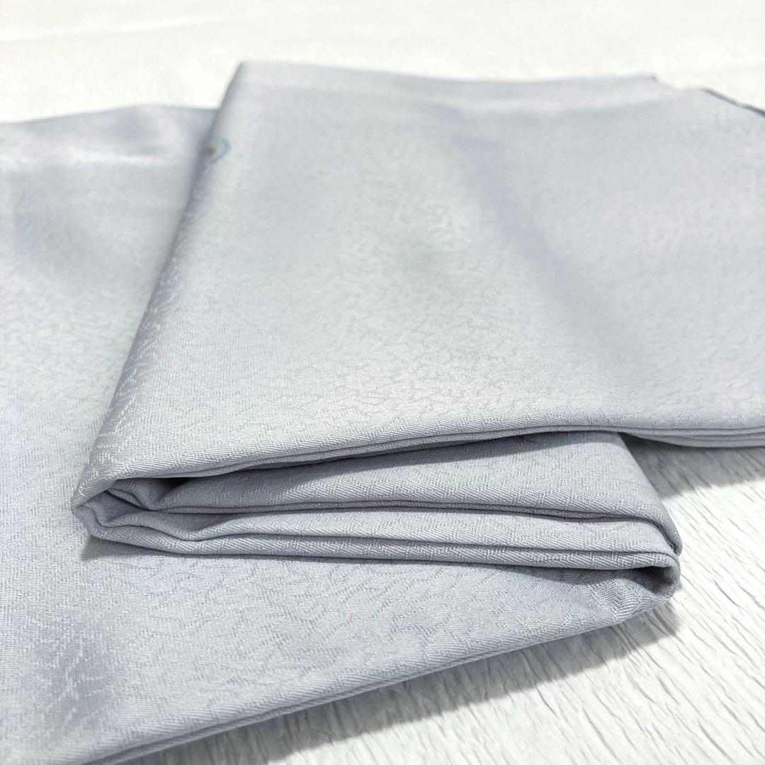 【良品✨】東レシルック　洗える着物　飛び柄小紋　氷割れ地紋　梅に笹　淡い灰青G6