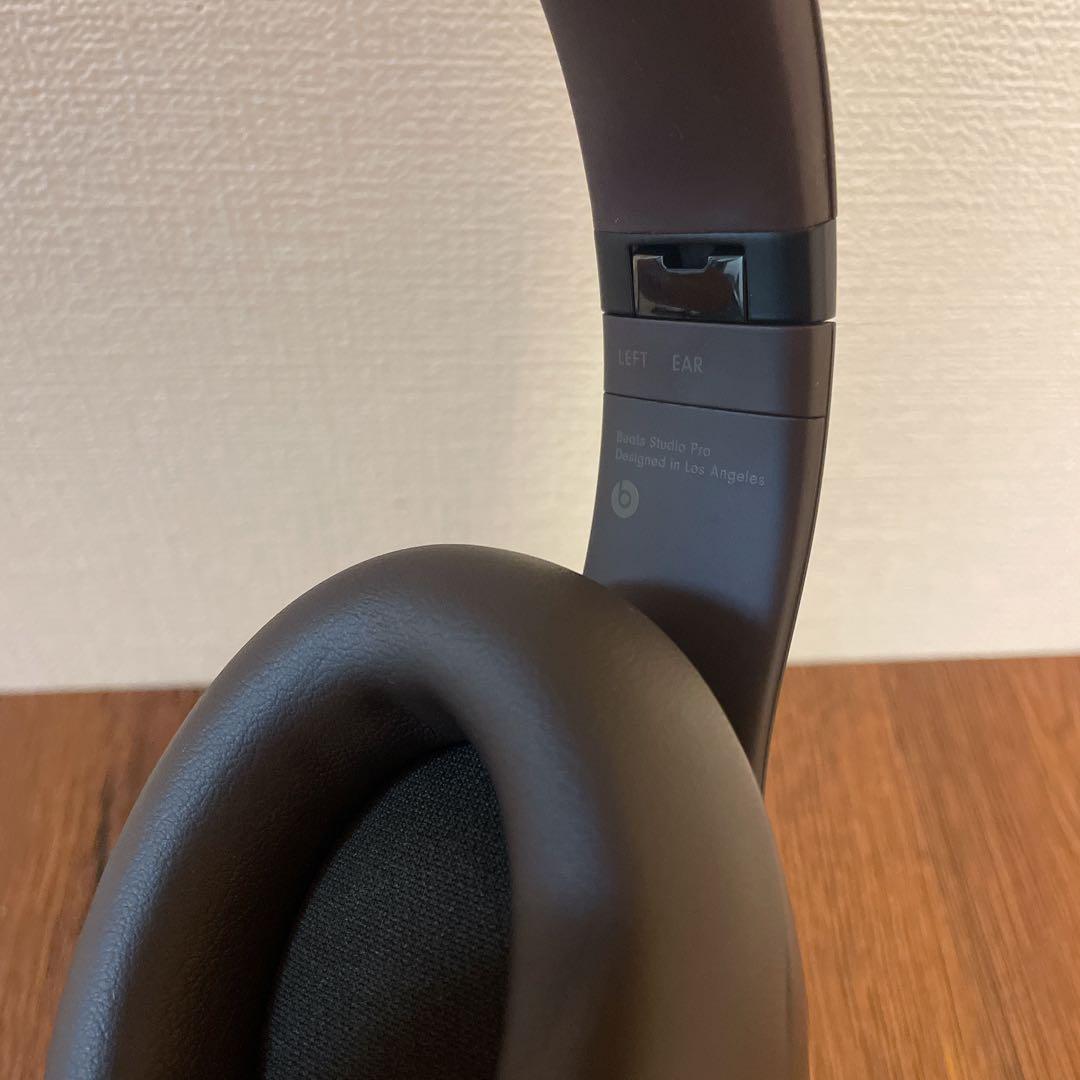 良品⭐️Beats Studio Pro ワイヤレスヘッドホン　ディープブラウン