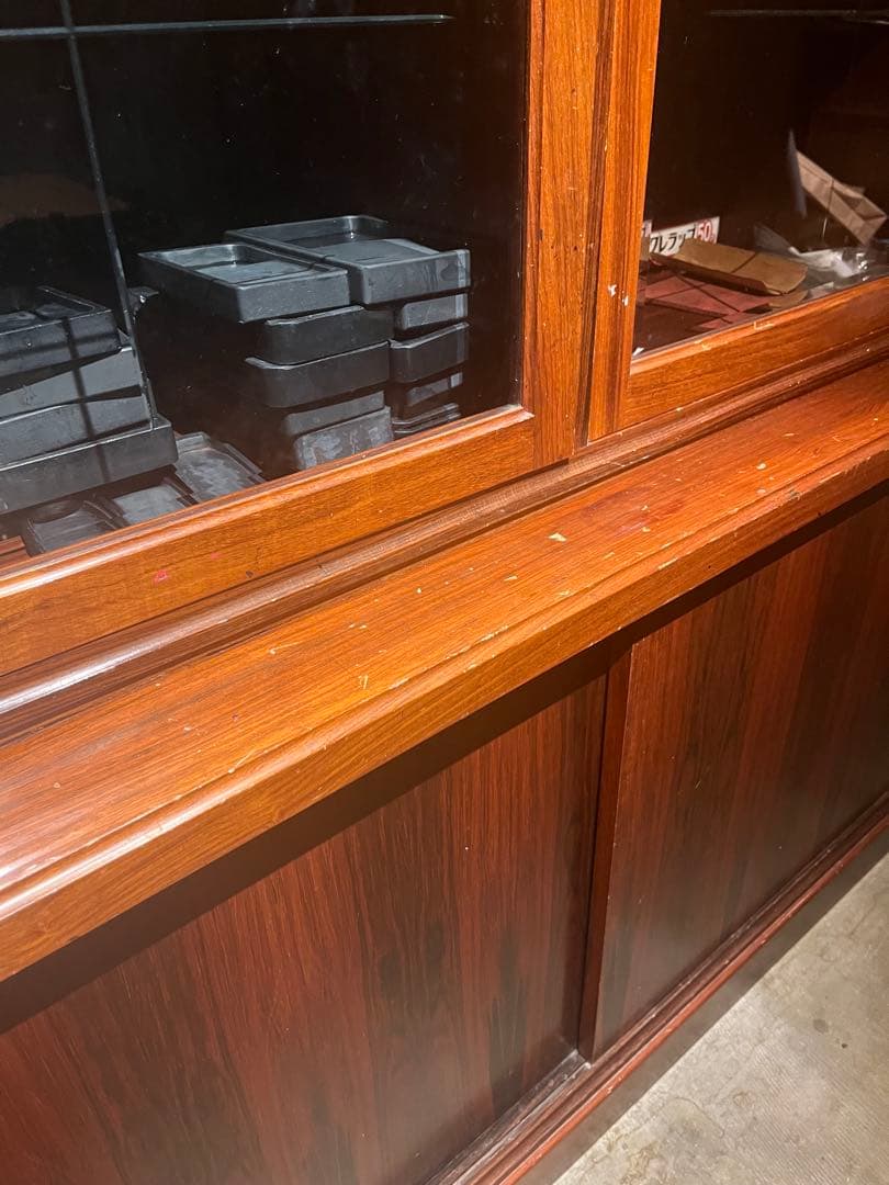 ローズウッドキャビネット棚