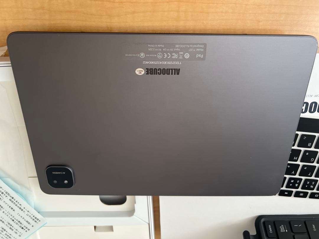 少し難あり　ALLDOCUBE iPlay60 Pad Pro キーボード付