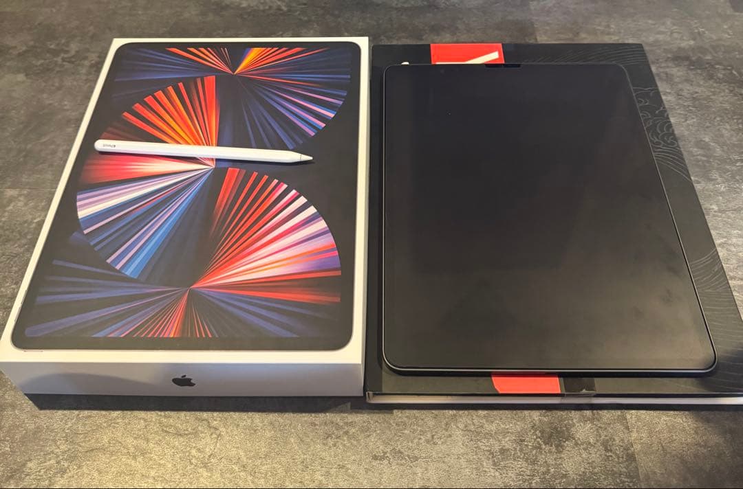 iPad Pro 12.9インチ(第5世代) Wi-Fi ＋おまけ