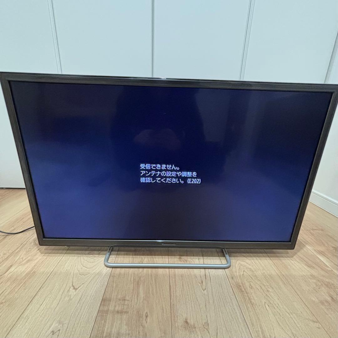 【本日最終価格】パナソニック　液晶テレビ　32インチ　動作確認済み