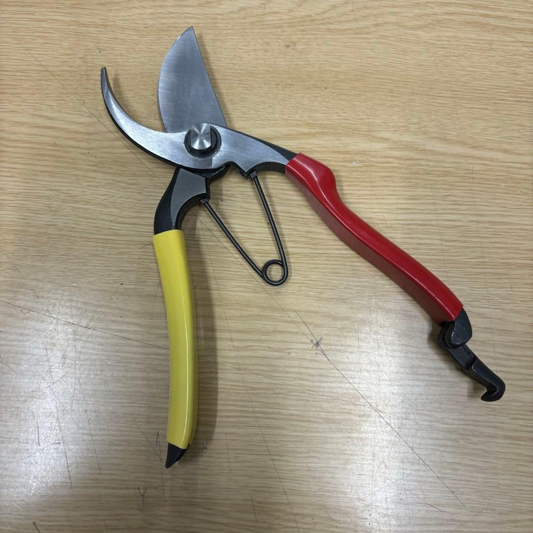 飛庄 剪定鋏 200mm SR型