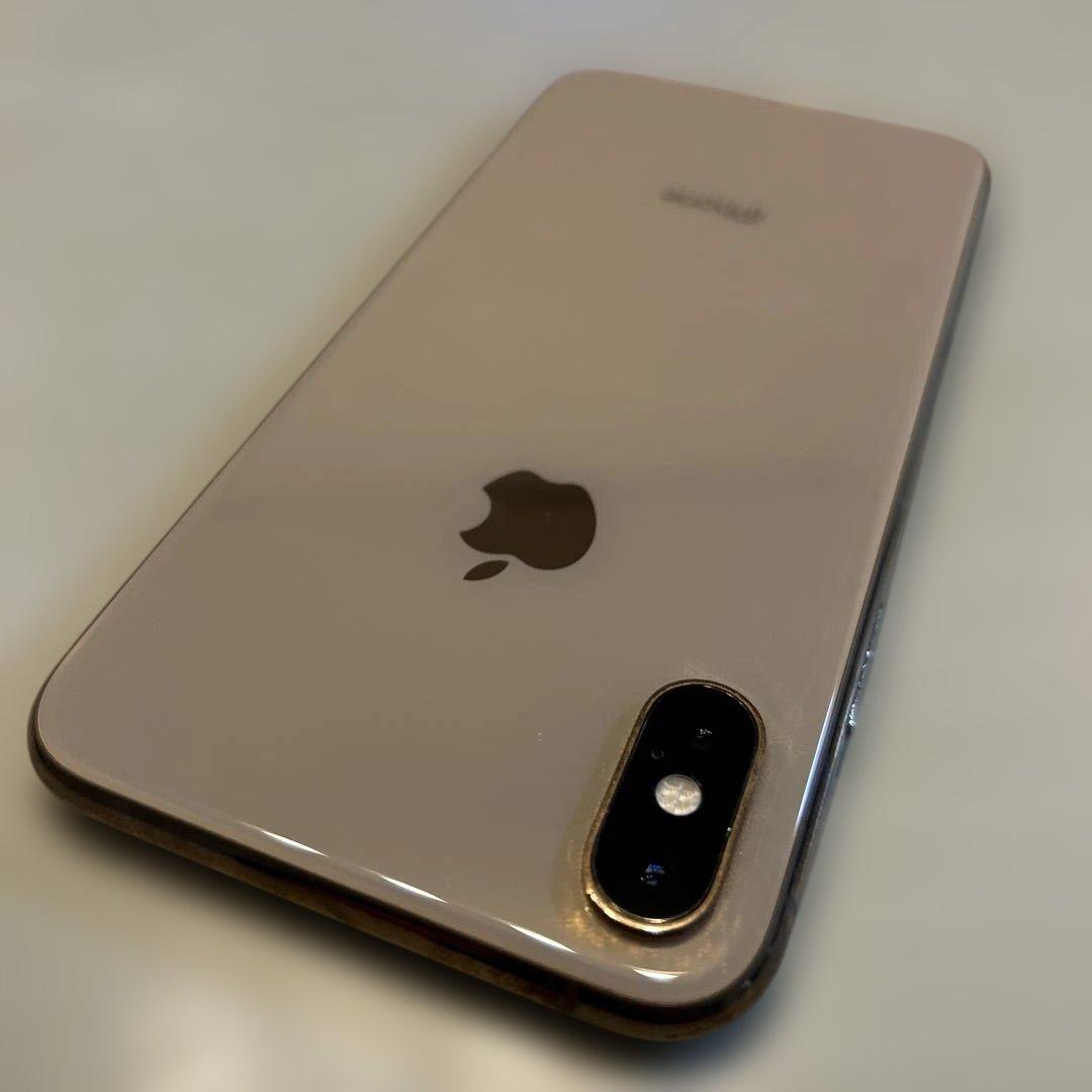 P*I様 Apple iPhone Xs Gold 64GB