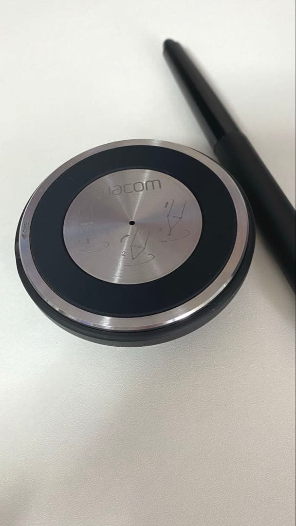 Wacom IntuosPro Medium (PTH-660) ガイドブック付