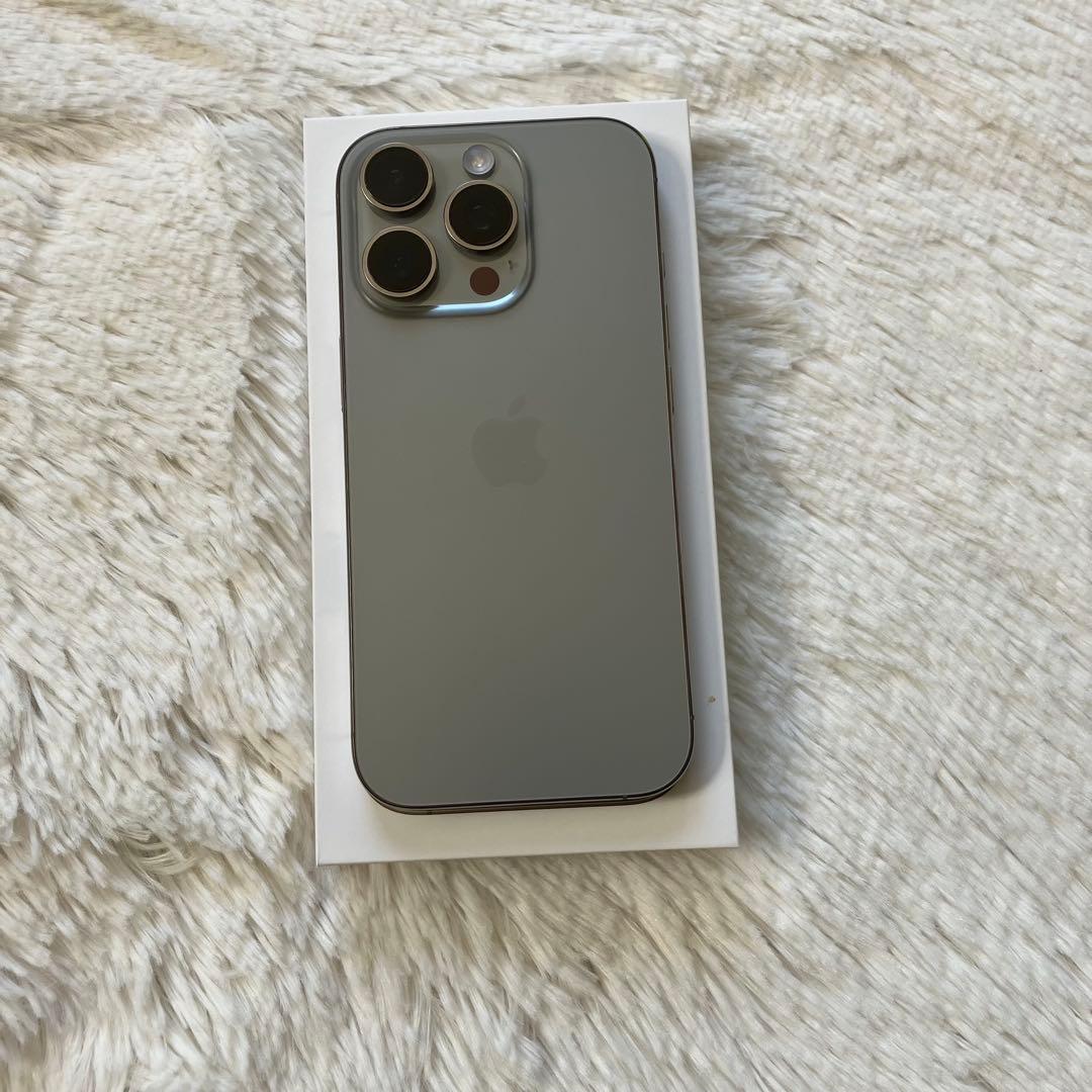 【1/27販売終了】iPhone 16 Pro 256GB 【即発送】