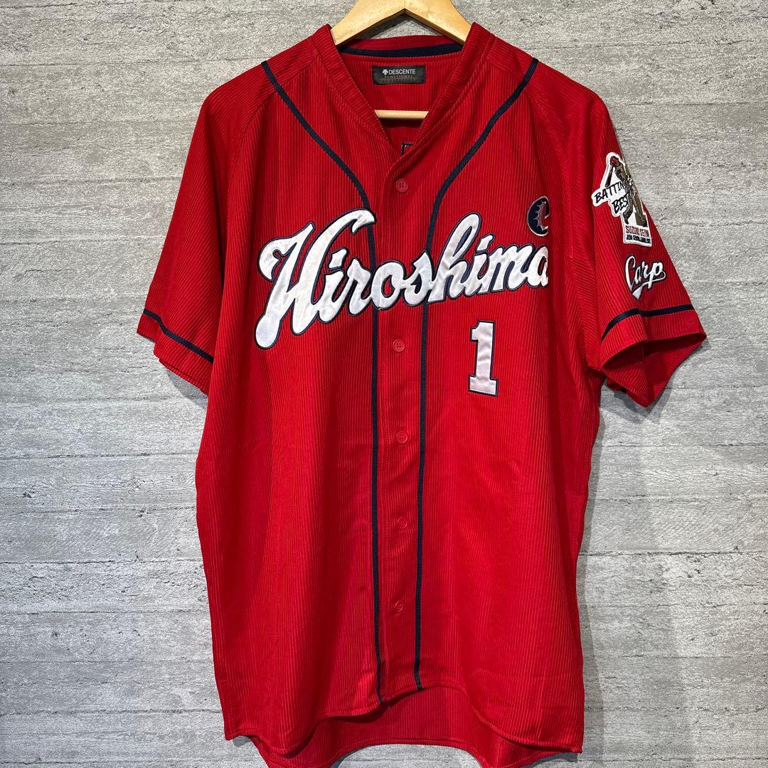 【デサント】広島カープ　鈴木誠也　ユニフォーム　キャプテンマーク　首位打者　O