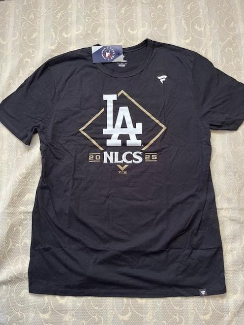 大谷翔平MLB2025NLCS優勝BLACK＆GOLDロッカーROOMTEE/L