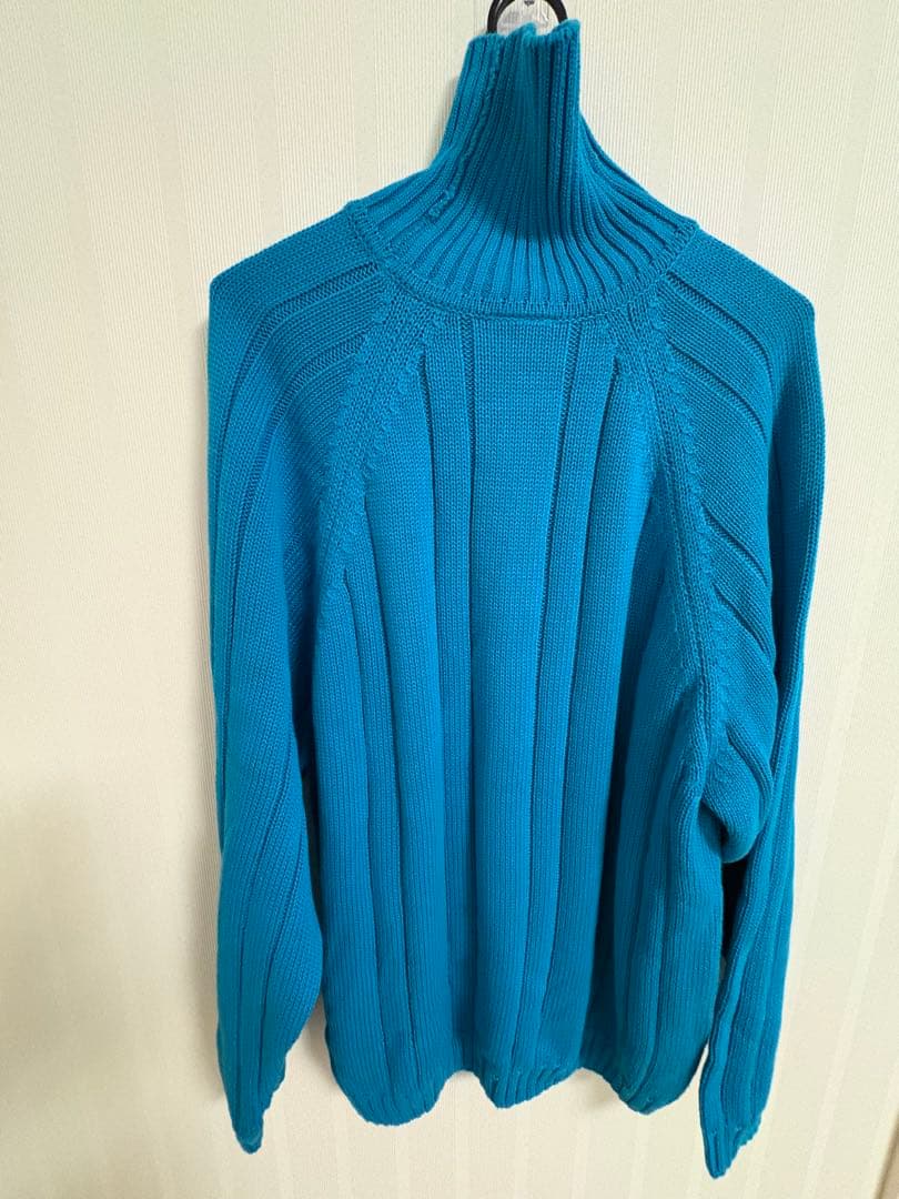 LACOSTE ケーブル編み タートルネックセーター