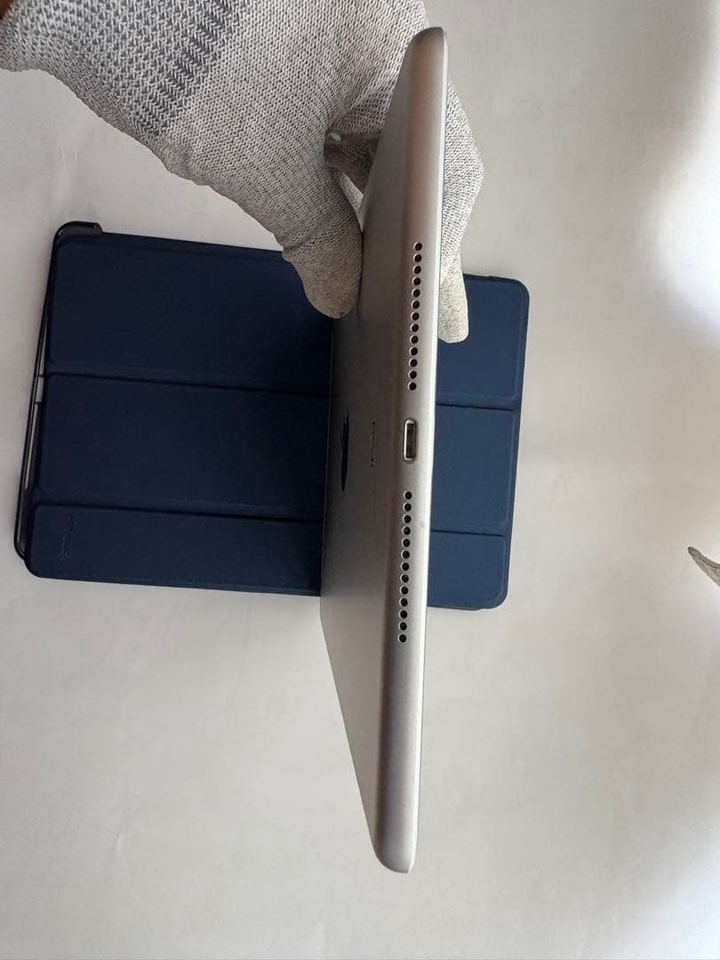 iPad 第6世代 Wi-Fi+cellularモデル バッテリー94%