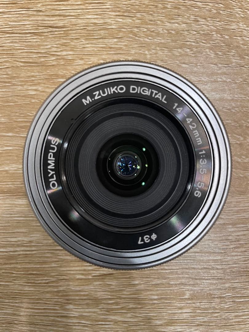 OLYMPUS PEN E-PL10 EZダブルズームキット ホワイト