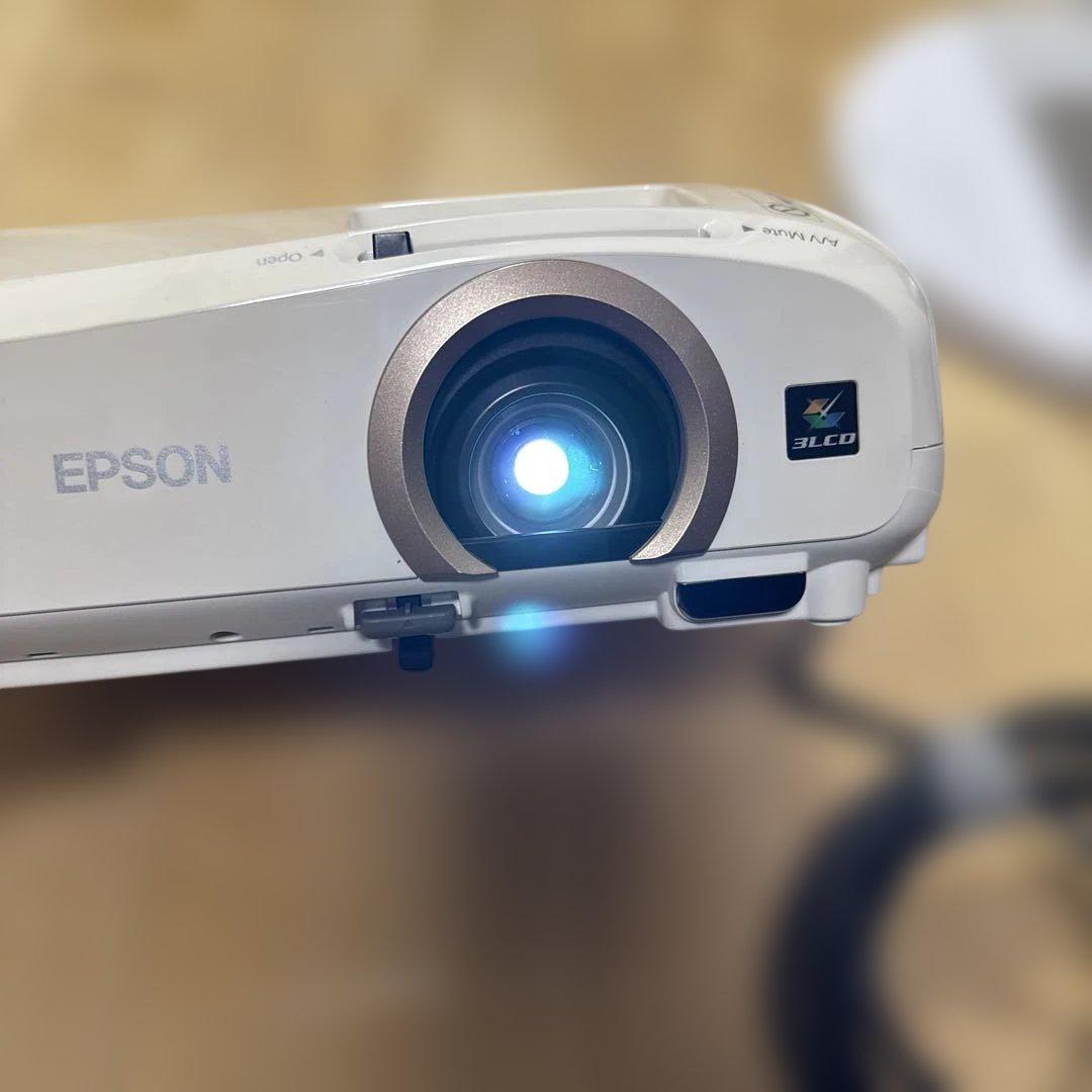 家庭用プロジェクター EPSON EH-TW5350 エプソン　通電済み