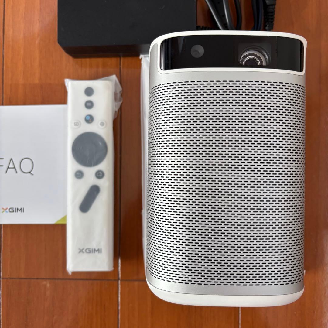 【美品】XGIMI MOGO Pro プロジェクター本体 リモコン アダプター