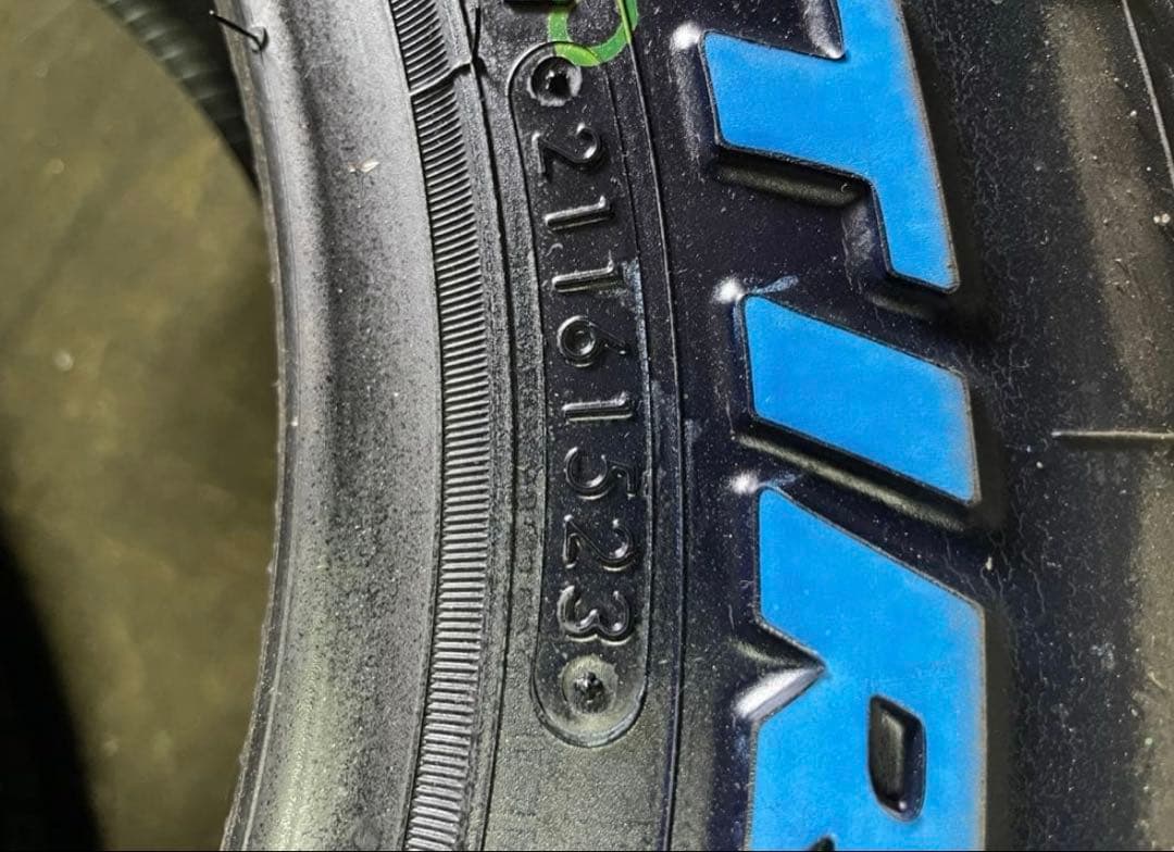 215/70R16TOYOオープンカントリーA/T 1本