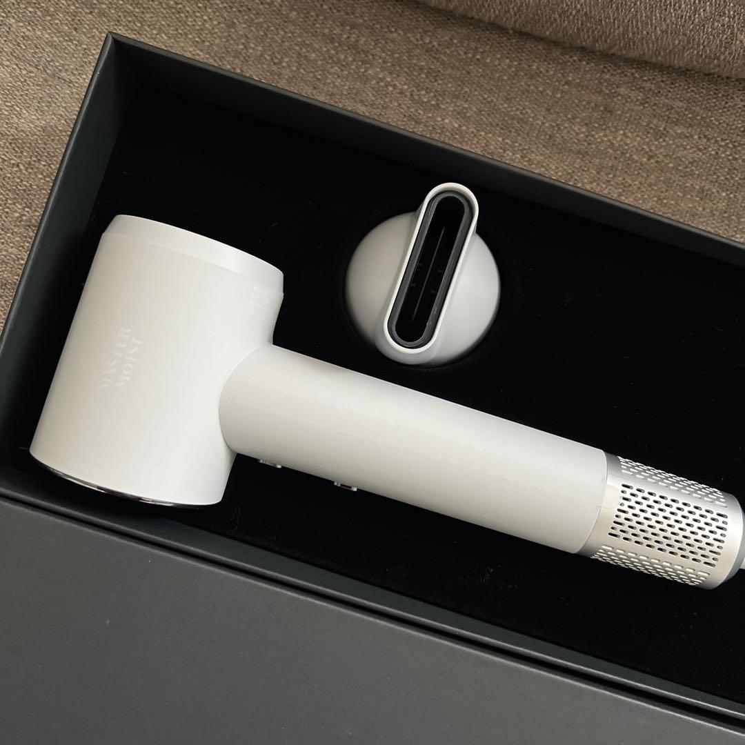 【新品未使用】イオニス MASTERMOIST ヘアドライヤー