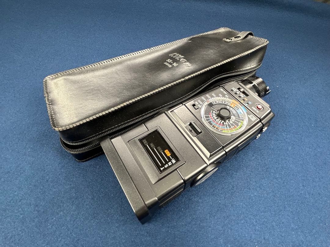 Nikon F3 HP NIKKOR 50mm 1:1.2 、28mm 1:2