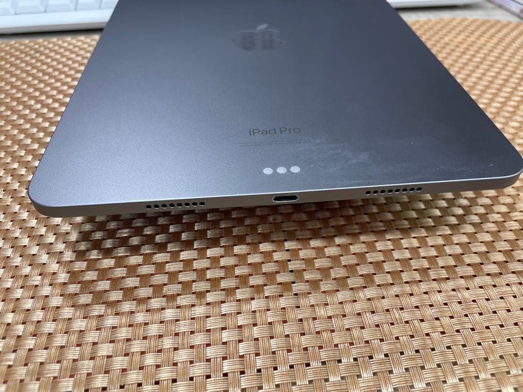 iPad Pro 11 第4世代 128 GB ミッドナイトMNXD3J/A