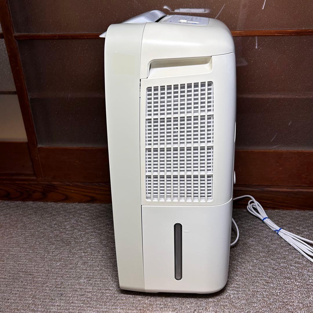 SHARP シャープ 衣類乾燥除湿機CM-L100-W 冷風 除湿 乾燥