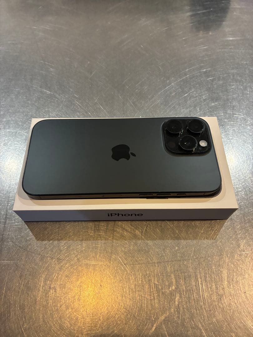 iPhone16 promax 512GB本体