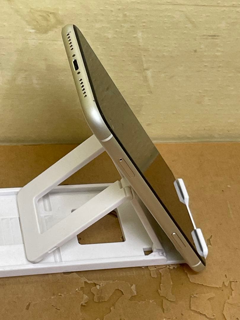 スマートフォン本体 Apple iPhone11 NWLU2J/A 64GB