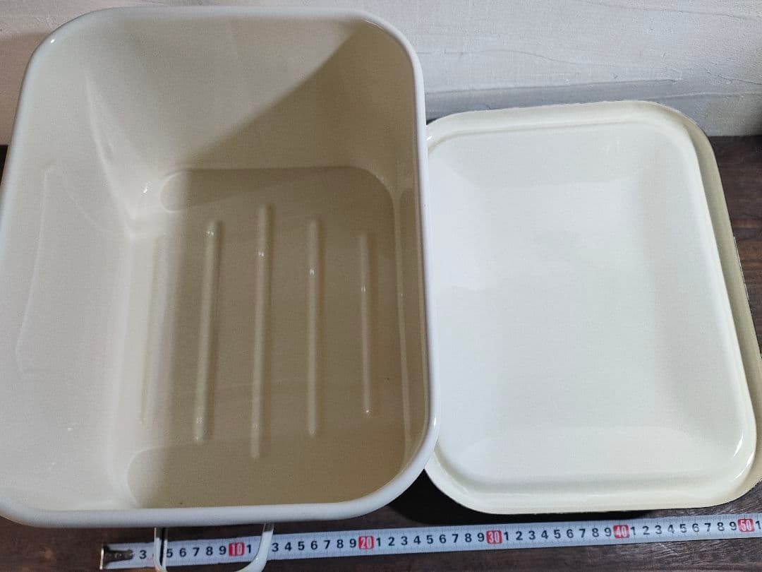 イマン イザベラ ブレッドケース 角ストッカー ホーロー保存容器 未使用