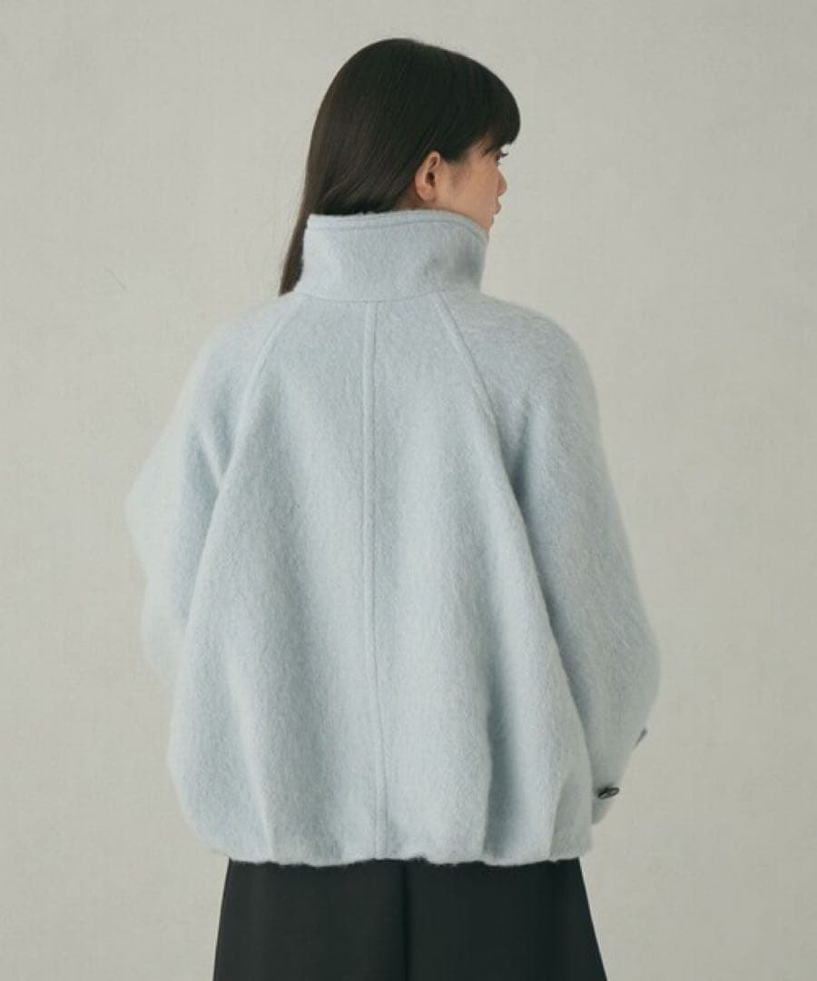 エメルリファインズ スタンドネック シャギー ショートコート