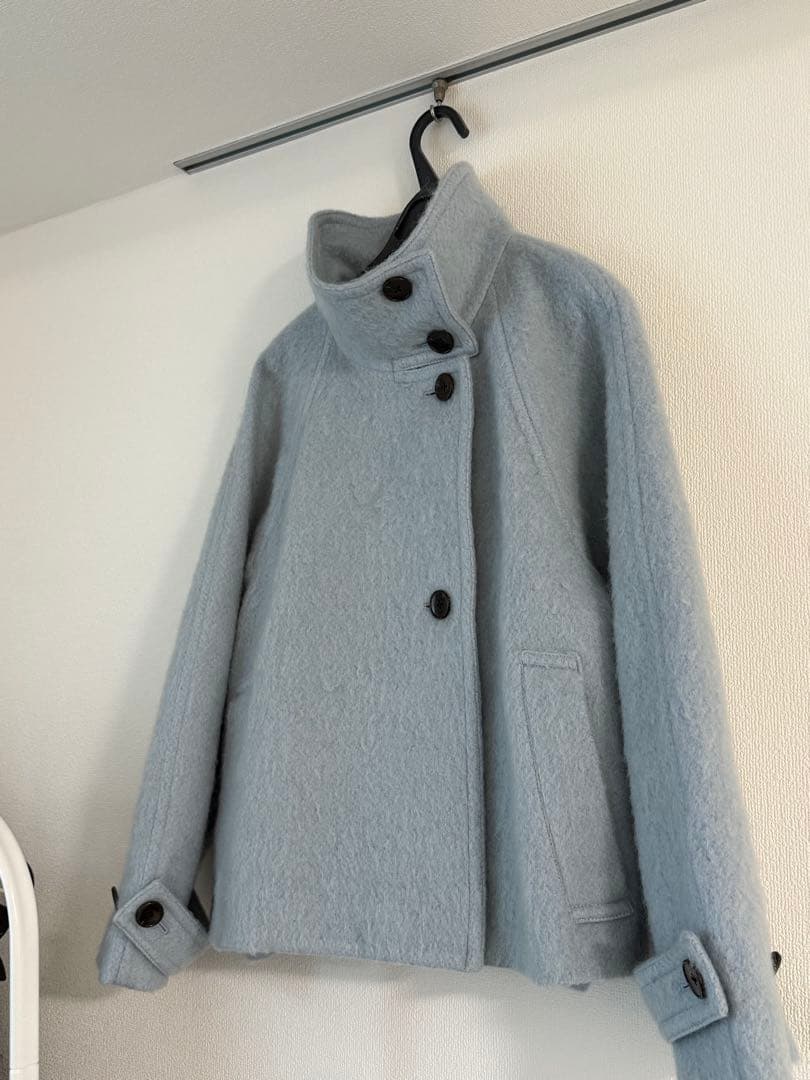 エメルリファインズ スタンドネック シャギー ショートコート