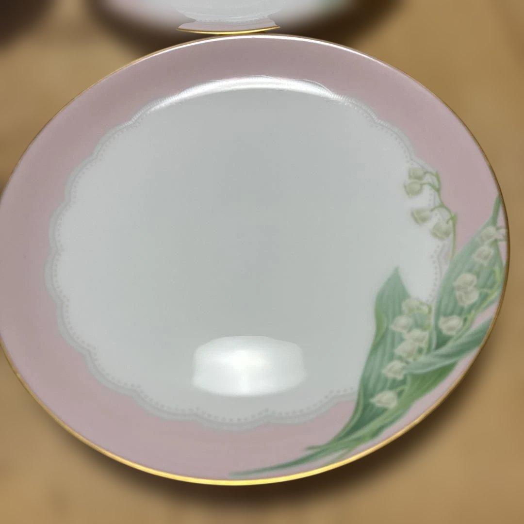 大倉陶園　白磁　鈴蘭　プレート　4枚