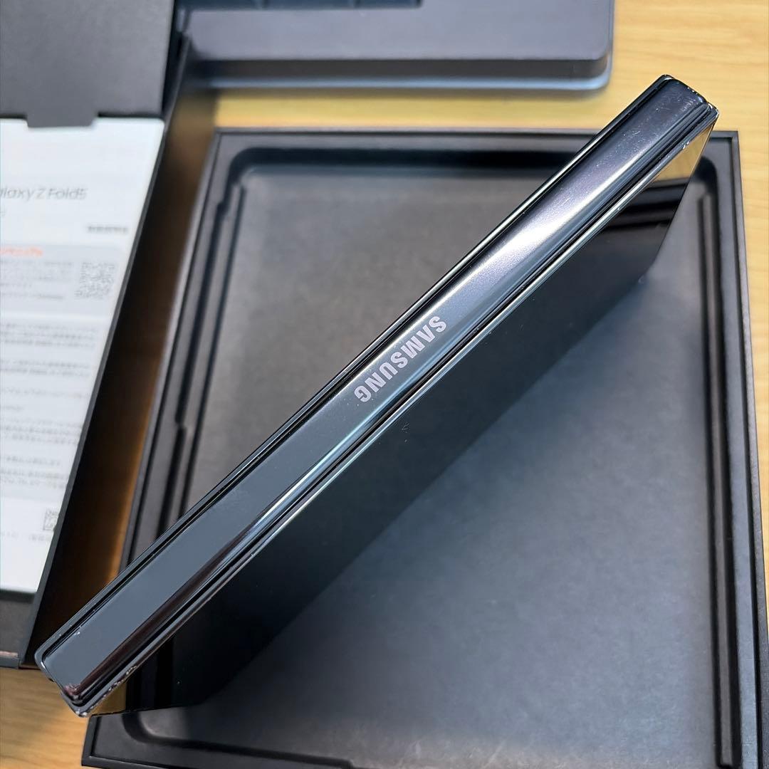 Galaxy Z Fold5 512GB クリーム SIMフリー SCG22