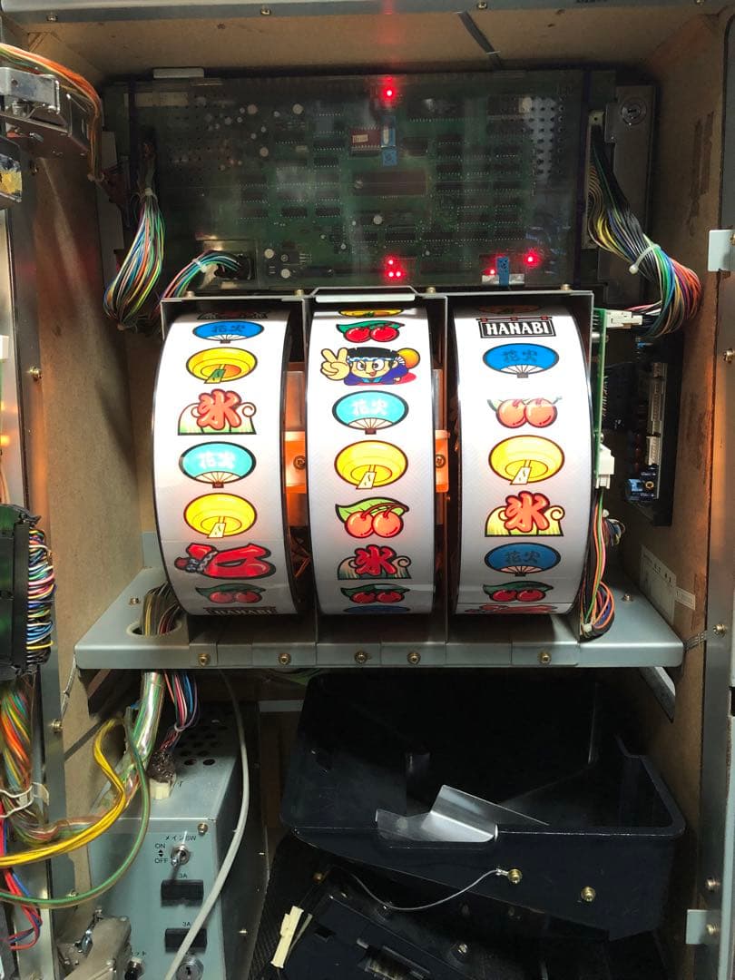 ⚠︎説明文必読⚠︎ パチスロ　初代 花火 (4号機)　実機+鍵等付属品(送料込)