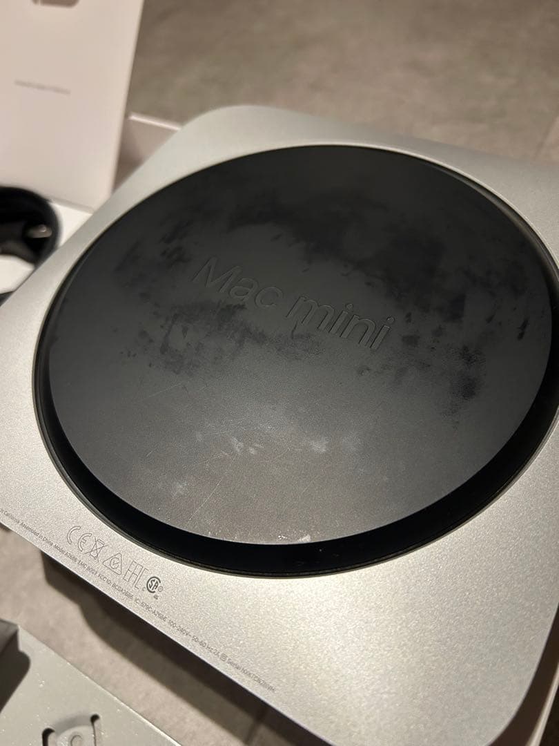 Apple Mac mini A2686 シルバー M2/16GB/256GB