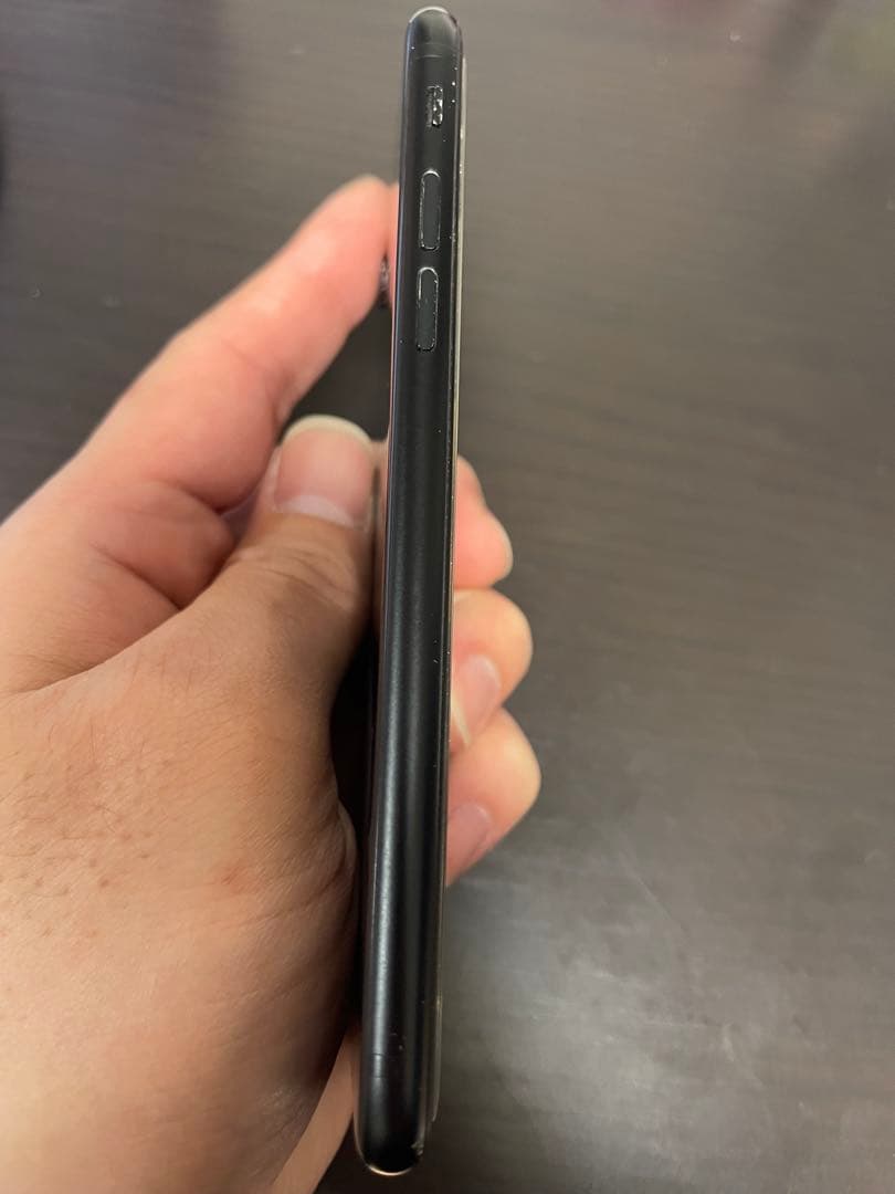 iPhone SE 第2世代 64GB ブラック 動作確認済み 現状品 ケース付