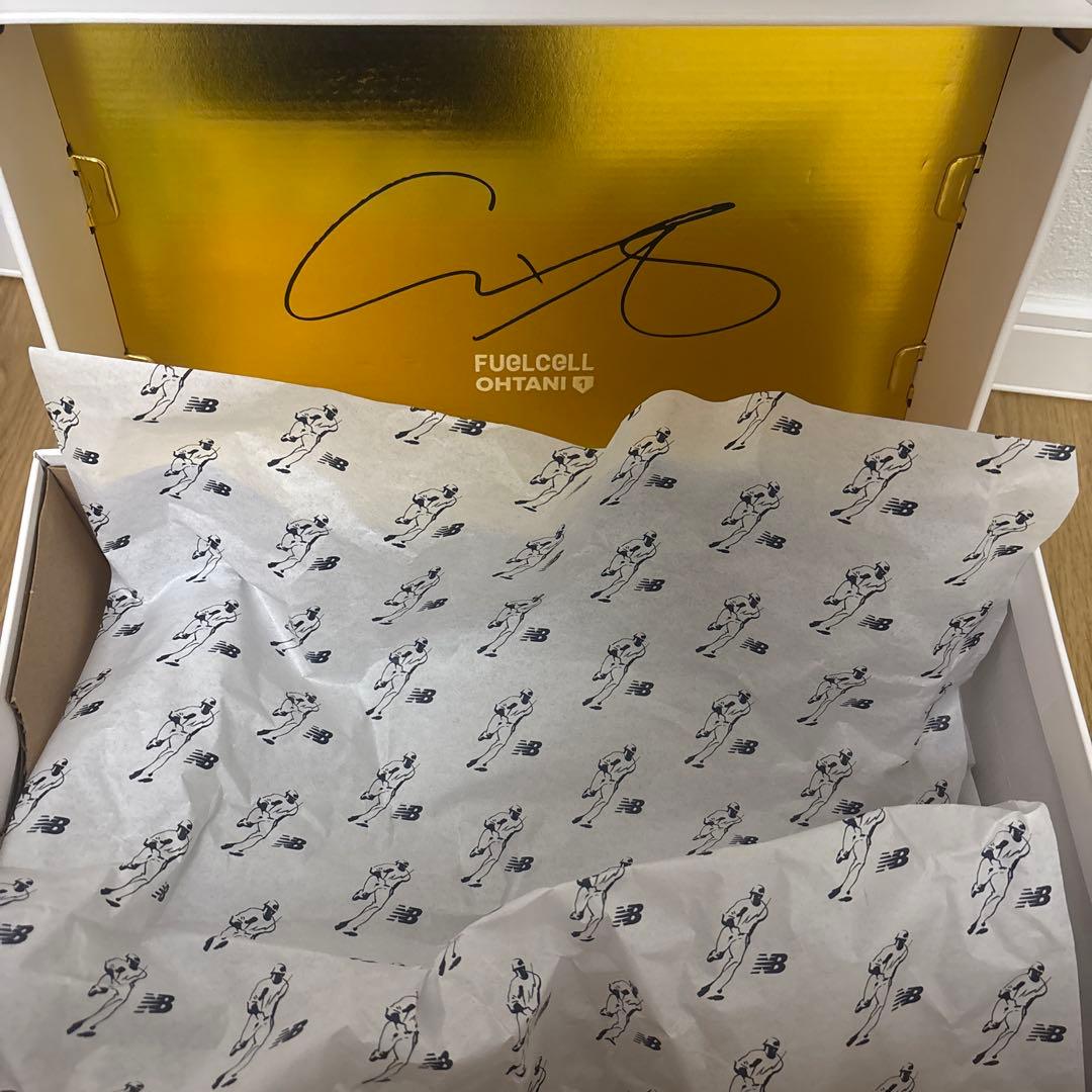 New Balance S01 スパイク ホワイト/ゴールド　大谷翔平