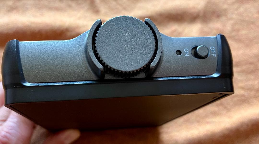 一度だけ使用・VILTROX DC-A1 カメラモニター