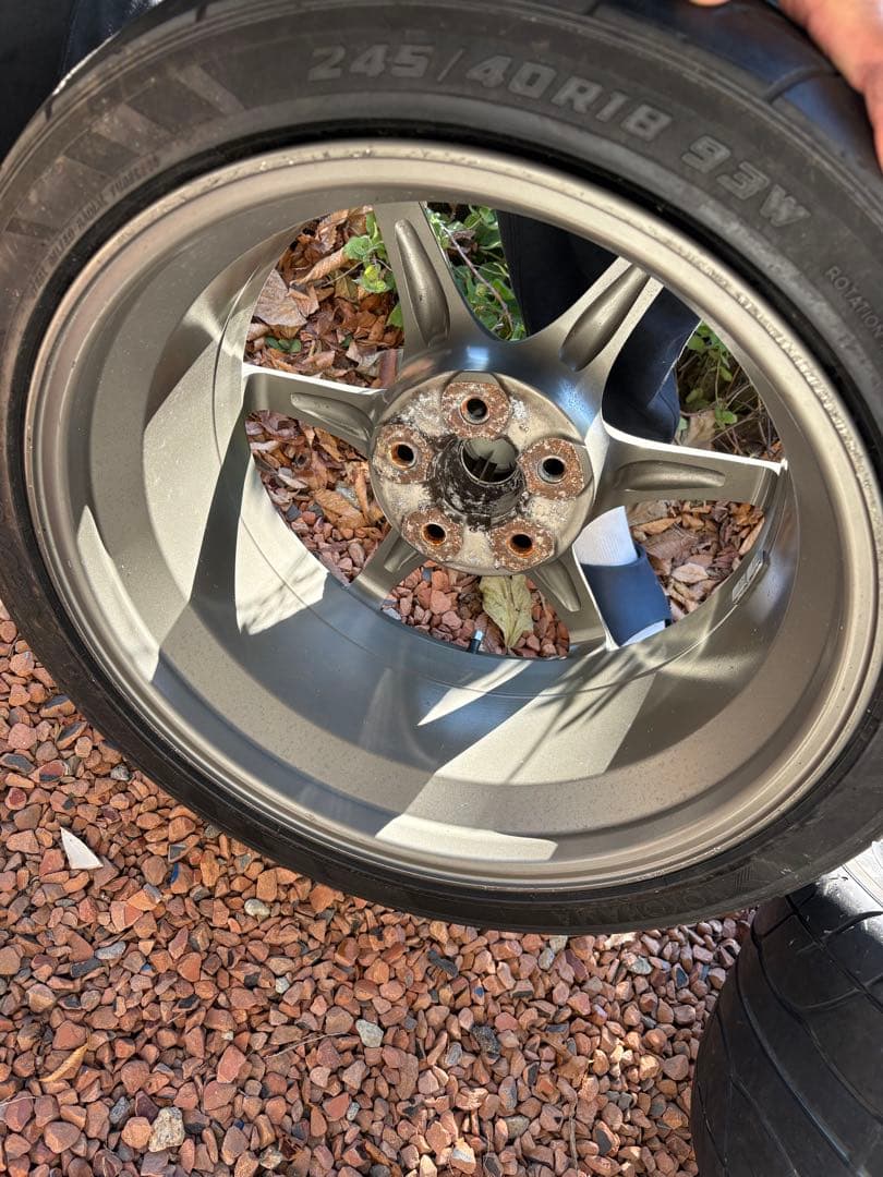 R34 GT-R純正ホイール　18インチ4本9j+30 タイヤホイール　美品