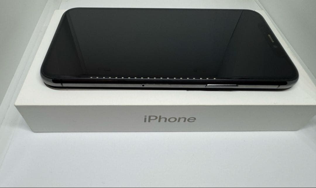 【アイヌン】iPhone 11pro 13pro