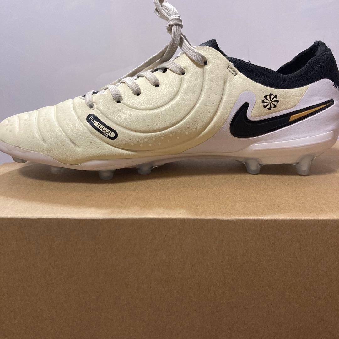NIKEティエンポレジェンド10プロ AG