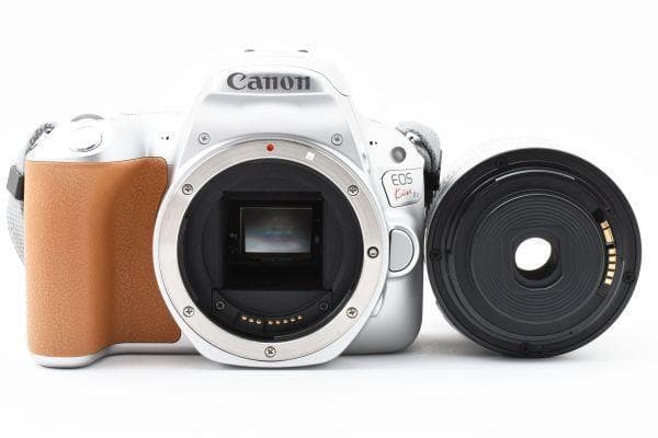 Canon Kiss X9 USMレンズカメラ専門店検品済カメラバッグ他付属