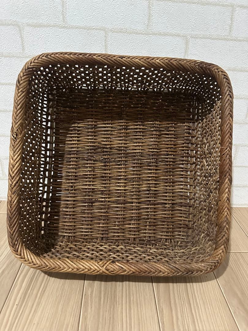 中川原信一さんのあけびかご