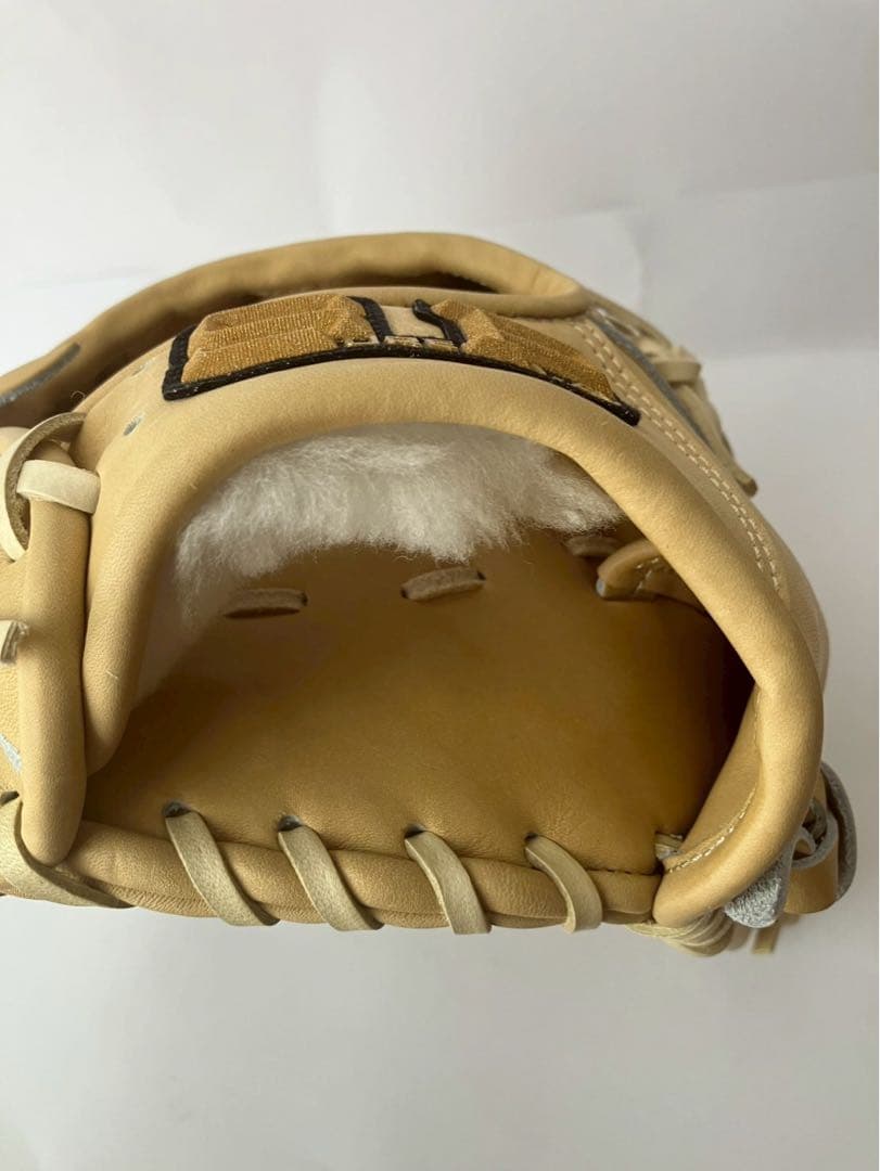 定価 66,000円　シュアプレイ　フィニッシュエアシャー　グローブ　硬式　内野