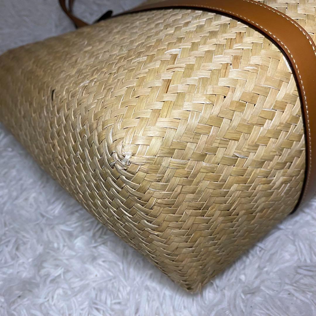 ジミーチュウロンドン　ラフィアトート　かごバッグ　スタッズ　星　大容量　レザー