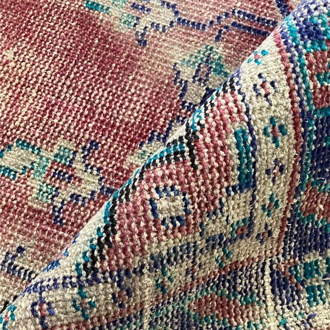 メダリオン✳︎ブルー85〜78×196✳︎レッドパープル　トルコヴィンテージラグ