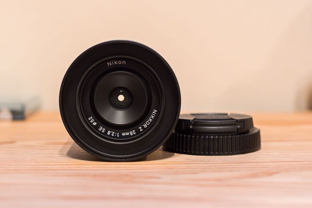 【美品】NIKKOR Z 28mm F2.8 SE ＋プロテクター＋レンズフード