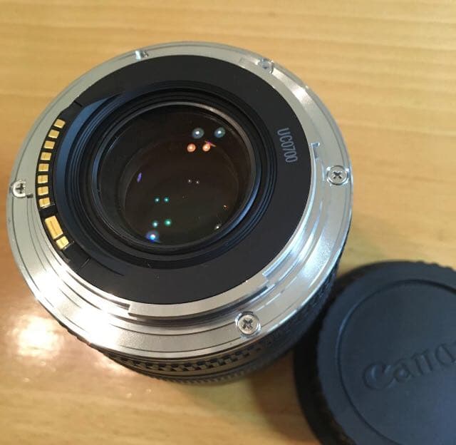 週末値下げ used☆美品 canon レンズ EF 50㎜ F2.5 マクロ