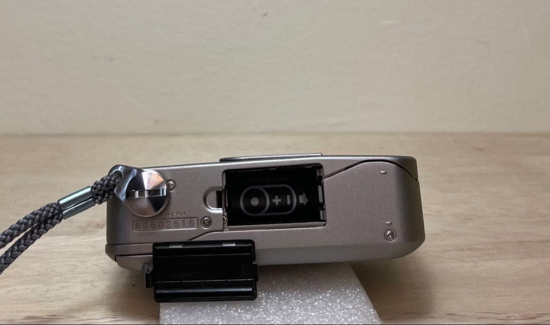 FUJIFILM CARDIA mini TIARA フジ フィルムカメラ